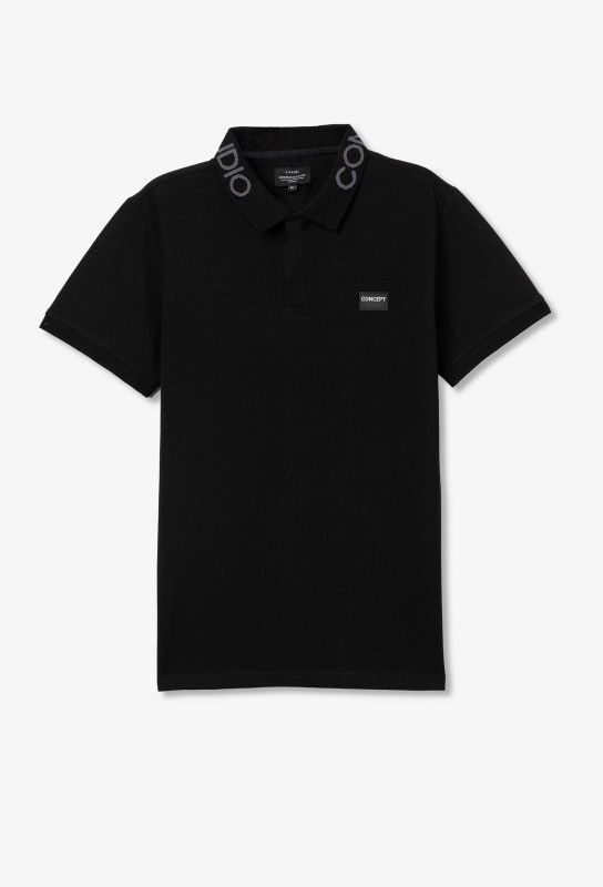 POLO PIQUE NEGRO CON LETRAS CUELLO
