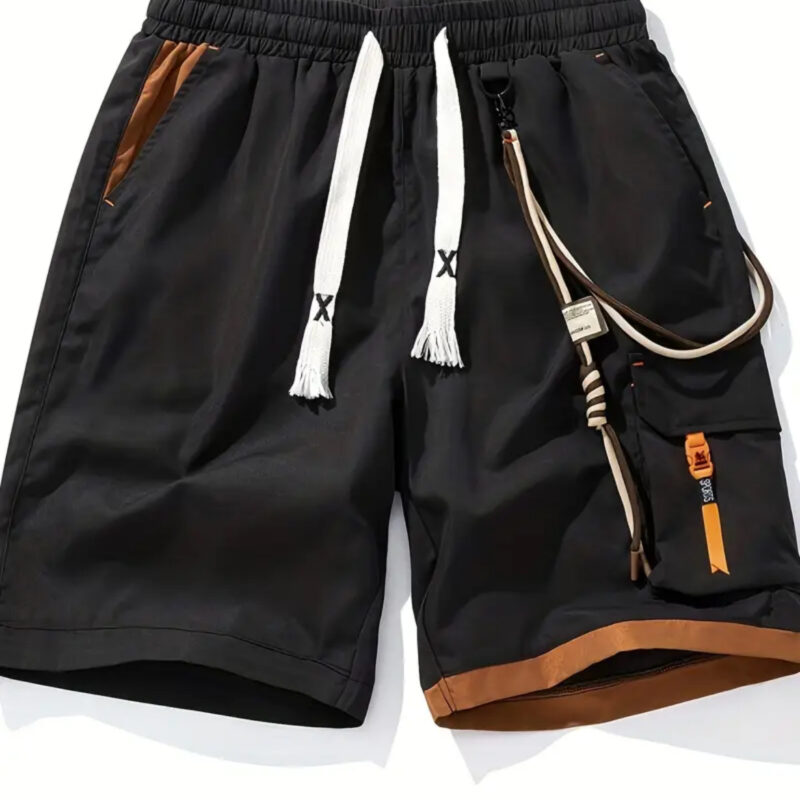 SHORT DEPORTIVO CARGO NEGRO CON DETALLES Y CORDÓN