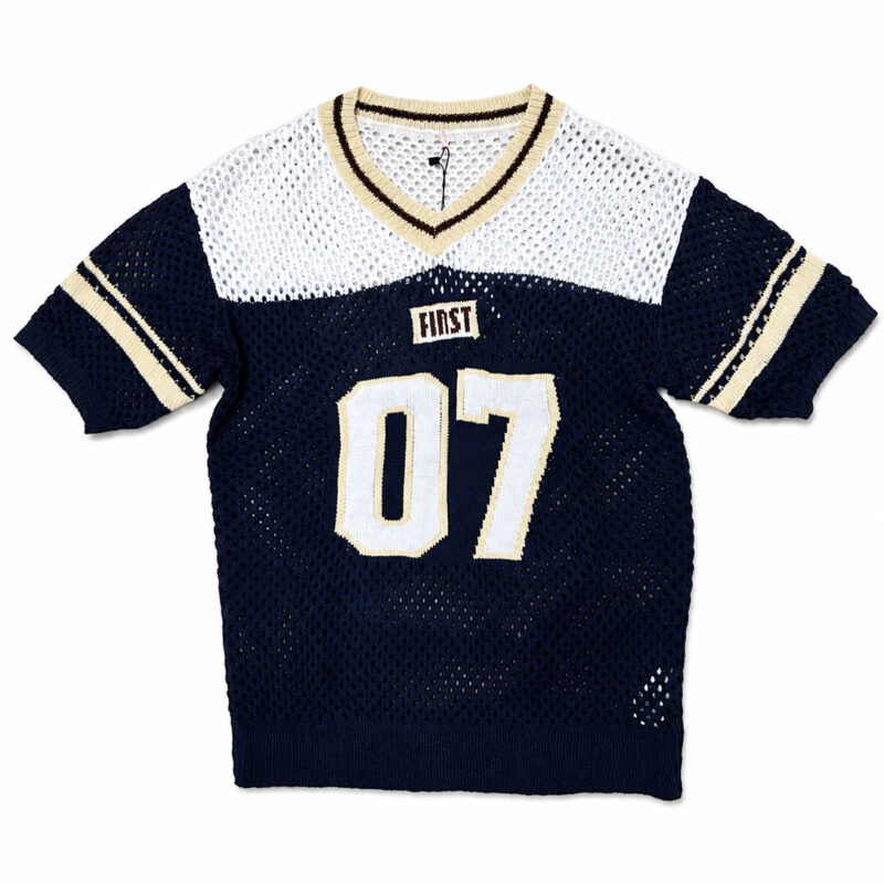 CAMISETA DE PUNTO AZUL MARINO CON NUMERACIÓN 07
